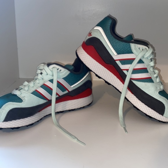 Mens Adidas Ultra Tech - Picture 3 of 4